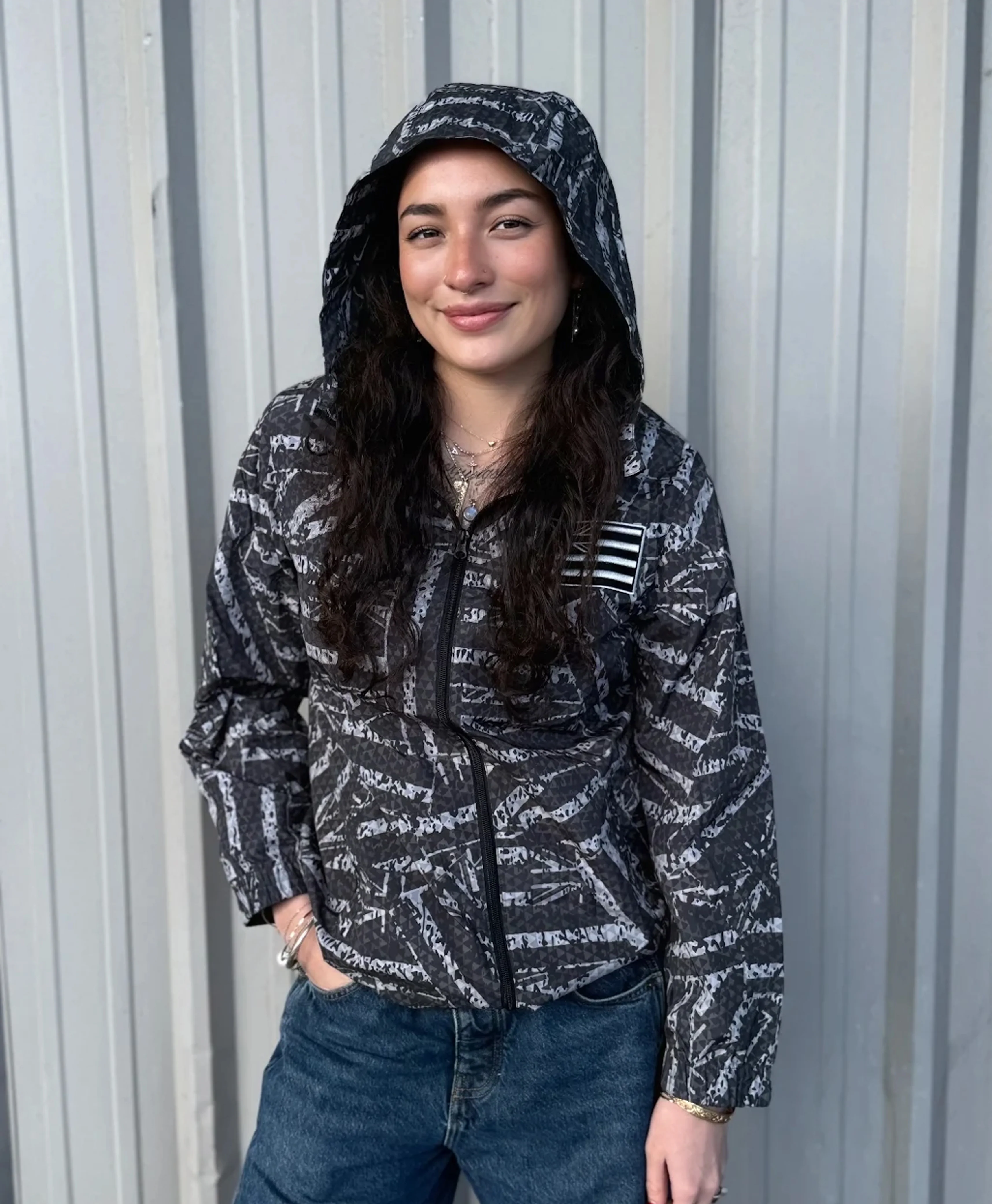 Kuu Hae Rain Jacket - Image 2