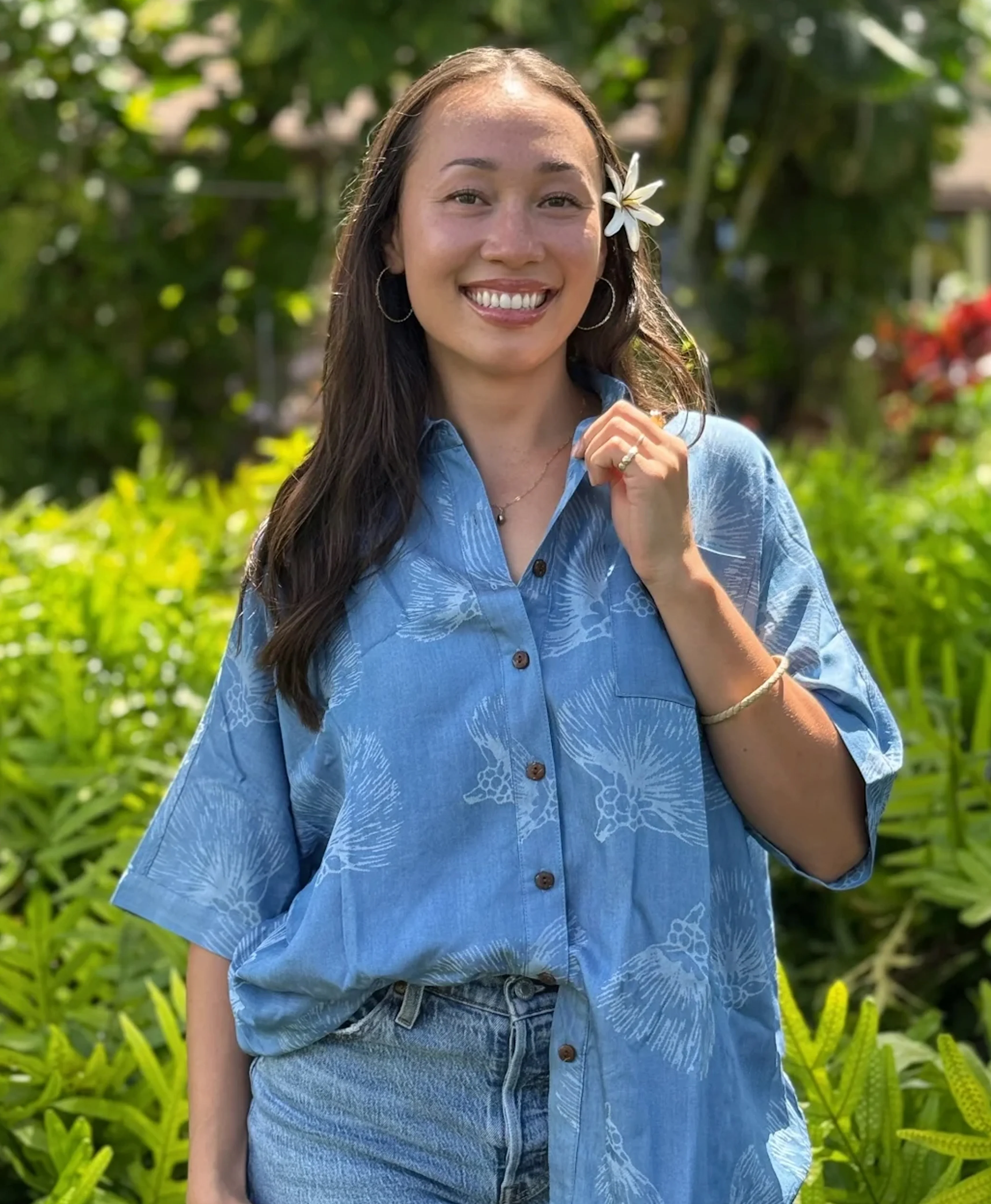 Lehua Wailea Blouse in Light Chambray - Image 2