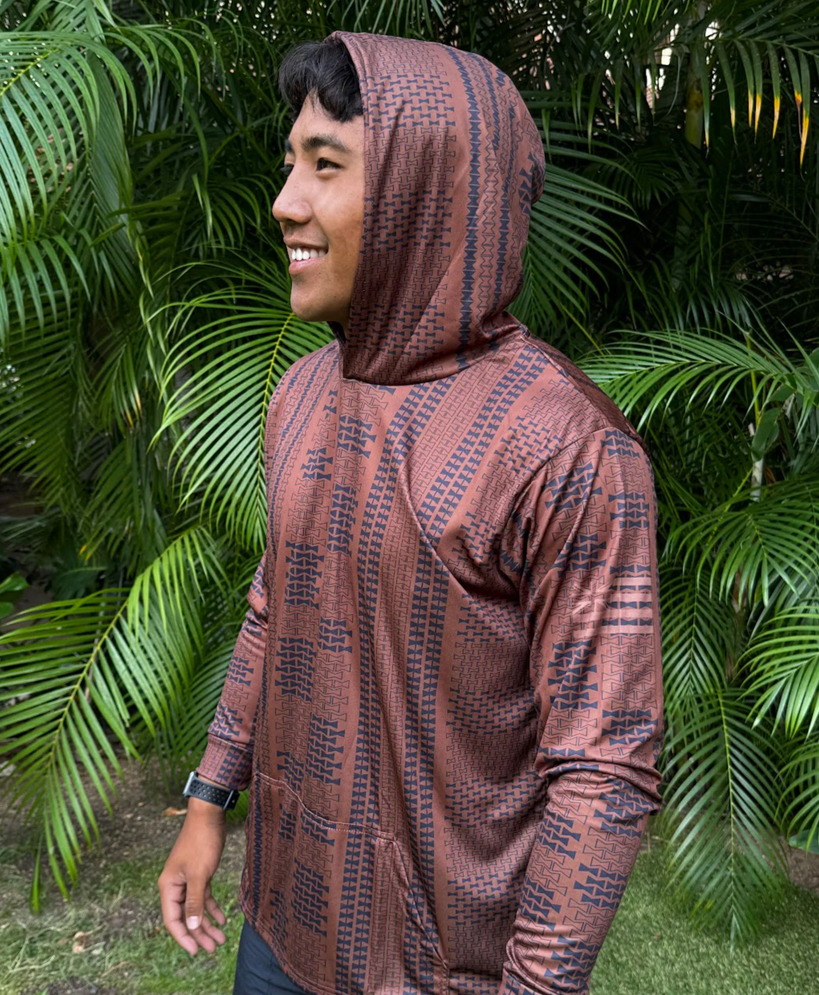 Pewa Hooded Longsleeve Drifit - Image 2